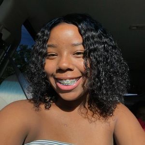 Meet your Posher, Sasha